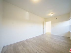 431 E 41st Place, Los Angeles CA 90011