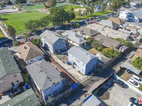 431 E 41st Place, Los Angeles CA 90011