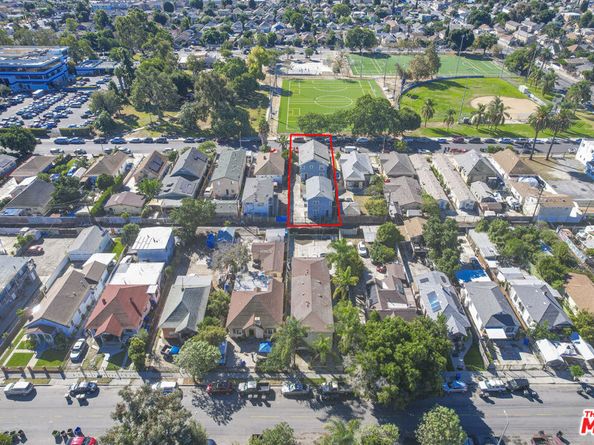 431 E 41st Place, Los Angeles CA 90011