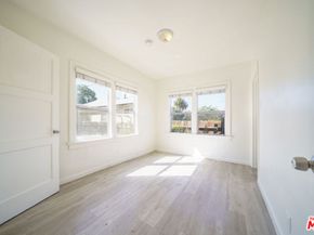 431 E 41st Place, Los Angeles CA 90011