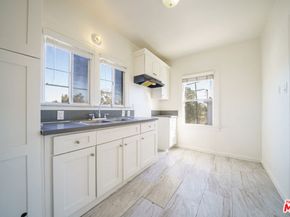 431 E 41st Place, Los Angeles CA 90011