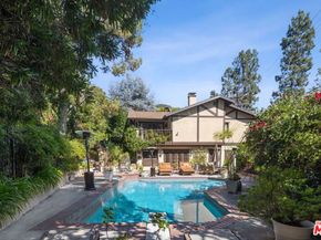 9415 Cherokee Lane, Beverly Hills CA 90210