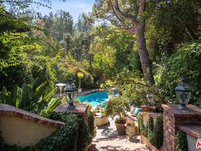 9415 Cherokee Lane, Beverly Hills CA 90210