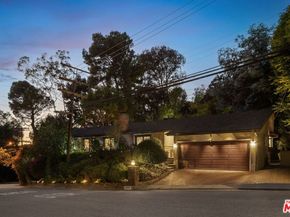 9415 Cherokee Lane, Beverly Hills CA 90210
