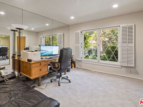 9415 Cherokee Lane, Beverly Hills CA 90210