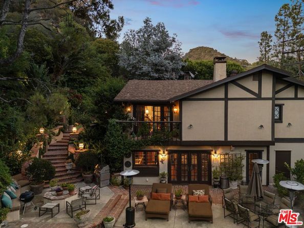 9415 Cherokee Lane, Beverly Hills CA 90210