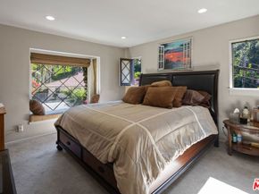 9415 Cherokee Lane, Beverly Hills CA 90210