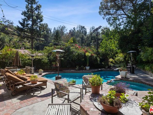 9415 Cherokee Lane, Beverly Hills CA 90210