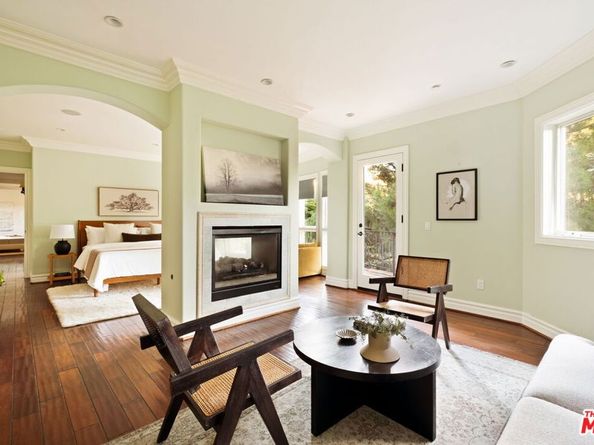 2505 Bowmont Drive, Beverly Hills CA 90210