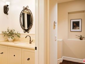 2505 Bowmont Drive, Beverly Hills CA 90210