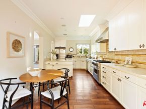 2505 Bowmont Drive, Beverly Hills CA 90210