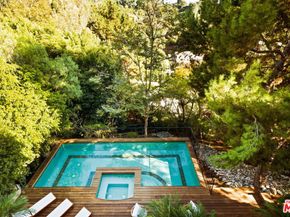 2505 Bowmont Drive, Beverly Hills CA 90210