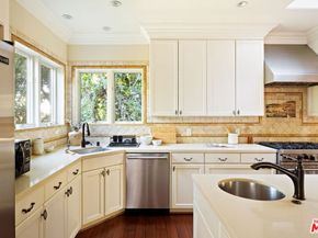 2505 Bowmont Drive, Beverly Hills CA 90210