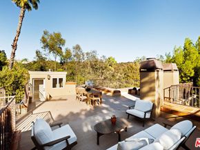 2505 Bowmont Drive, Beverly Hills CA 90210