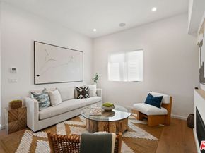 3811 S Verona Court, Los Angeles CA 90066