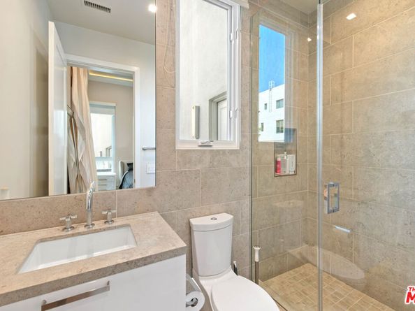 5904 Village Drive, Los Angeles CA 90094