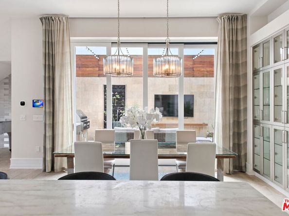 5904 Village Drive, Los Angeles CA 90094