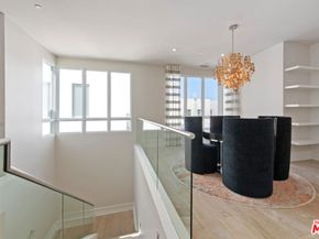 5904 Village Drive, Los Angeles CA 90094
