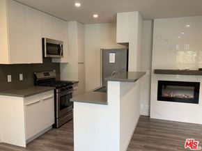 1015 3rd Street, Santa Monica CA 90403