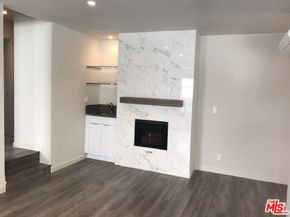 1015 3rd Street, Santa Monica CA 90403