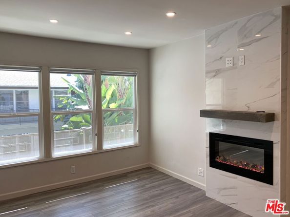 1015 3rd Street, Santa Monica CA 90403