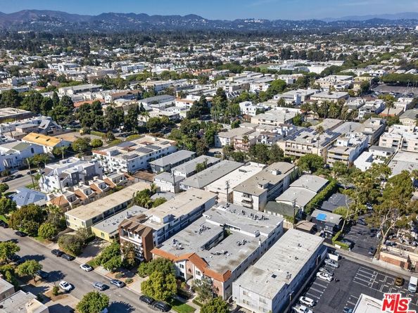 1015 3rd Street, Santa Monica CA 90403
