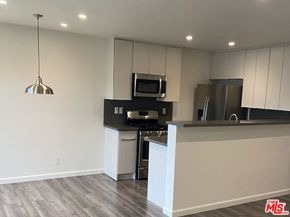 1015 3rd Street, Santa Monica CA 90403