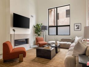 919 Hilldale Avenue, West Hollywood CA 90069
