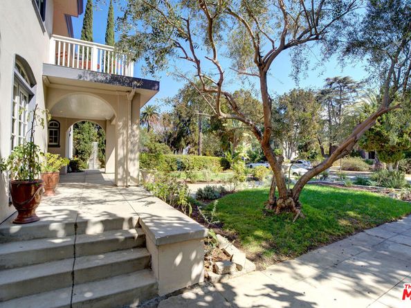 1663 Virginia Road, Los Angeles CA 90019