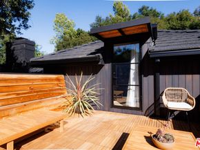 3860 Kingswood Road, Sherman Oaks CA 91403