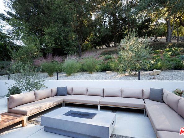 3860 Kingswood Road, Sherman Oaks CA 91403
