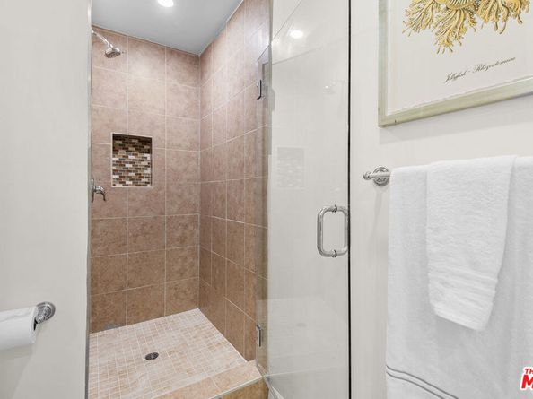 2318 Fox Hills Drive 102, Los Angeles CA 90064