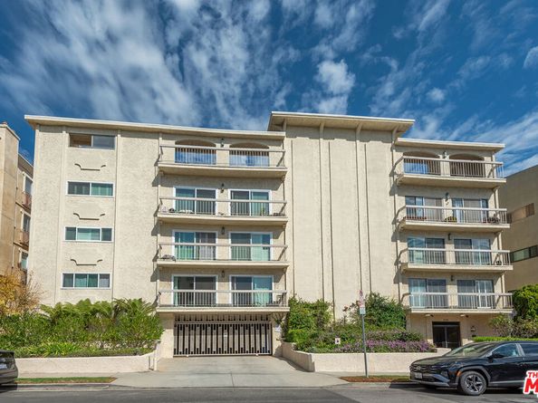 2318 Fox Hills Drive 102, Los Angeles CA 90064