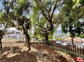 3634 Roseview Avenue, Los Angeles CA 90065