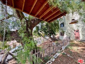 3634 Roseview Avenue, Los Angeles CA 90065