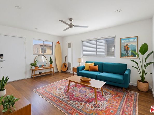 106 Paloma Avenue, Venice CA 90291