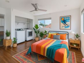 106 Paloma Avenue, Venice CA 90291