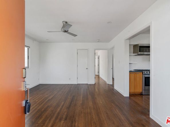 106 Paloma Avenue, Venice CA 90291