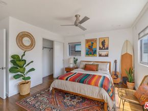 106 Paloma Avenue, Venice CA 90291