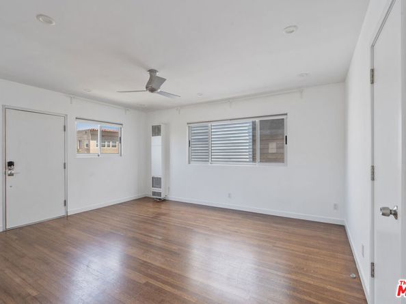 106 Paloma Avenue, Venice CA 90291