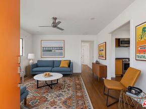 106 Paloma Avenue, Venice CA 90291