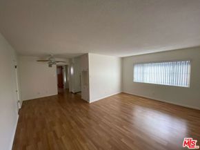 1743 N Edgemont Street 3, Los Angeles CA 90027