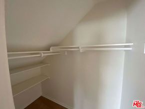 1743 N Edgemont Street 3, Los Angeles CA 90027