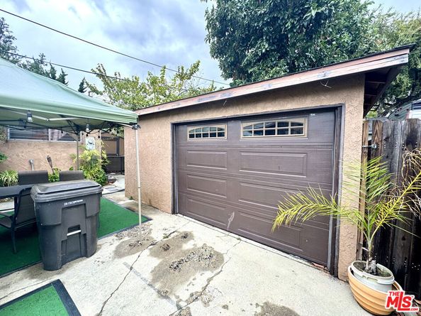 859 W 33rd Way, Long Beach CA 90806