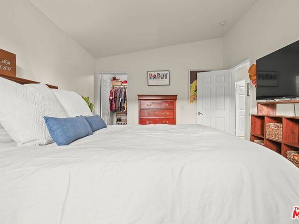 15122 Roxford Street 7, Sylmar CA 91342