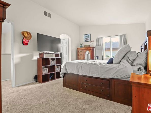 15122 Roxford Street 7, Sylmar CA 91342