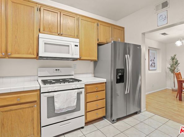 15122 Roxford Street 7, Sylmar CA 91342