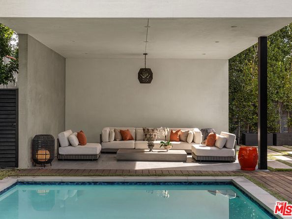6509 Colgate Avenue, Los Angeles CA 90048