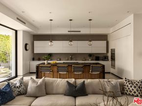 6509 Colgate Avenue, Los Angeles CA 90048
