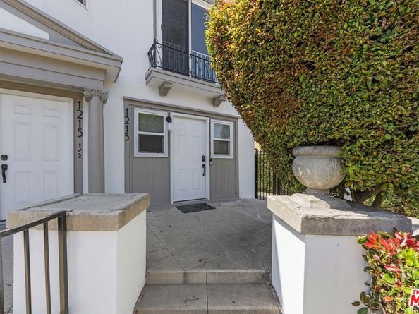 1215 5th Avenue, Los Angeles CA 90019